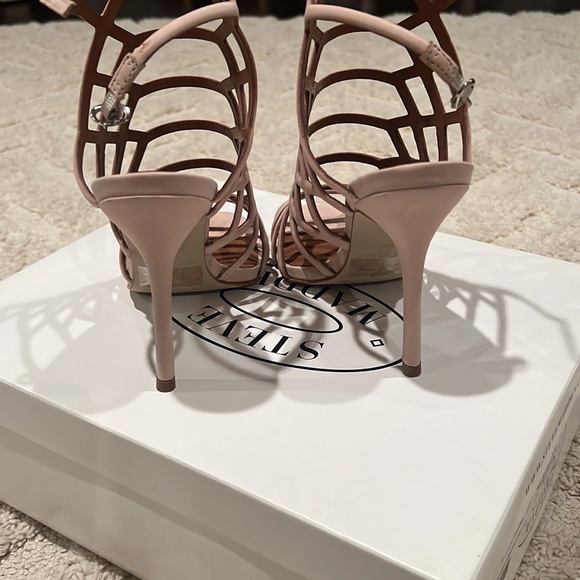 Steve Madden heels - Picture 4 of 7